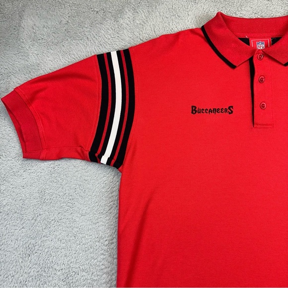 Tampa Bay Buccaneers Shirt Mens Large Red Knit Polo NFL Football Casual Team - Picture 4 of 14